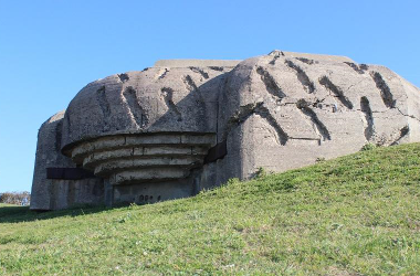 Visite d'un blockhaus de la Batterie du Roc