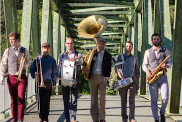 Concert "fanfare Big Joanna" à Bagnoles de l’Orne
