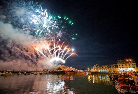 Feux d’artifice de la Tour Vauban à Bayeux