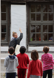 Visite en famille "l'Aître se prête au  jeu" à l'Aître Saint-Maclou de Rouen