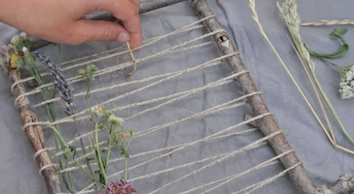 Atelier tissage végétal à Breteuil