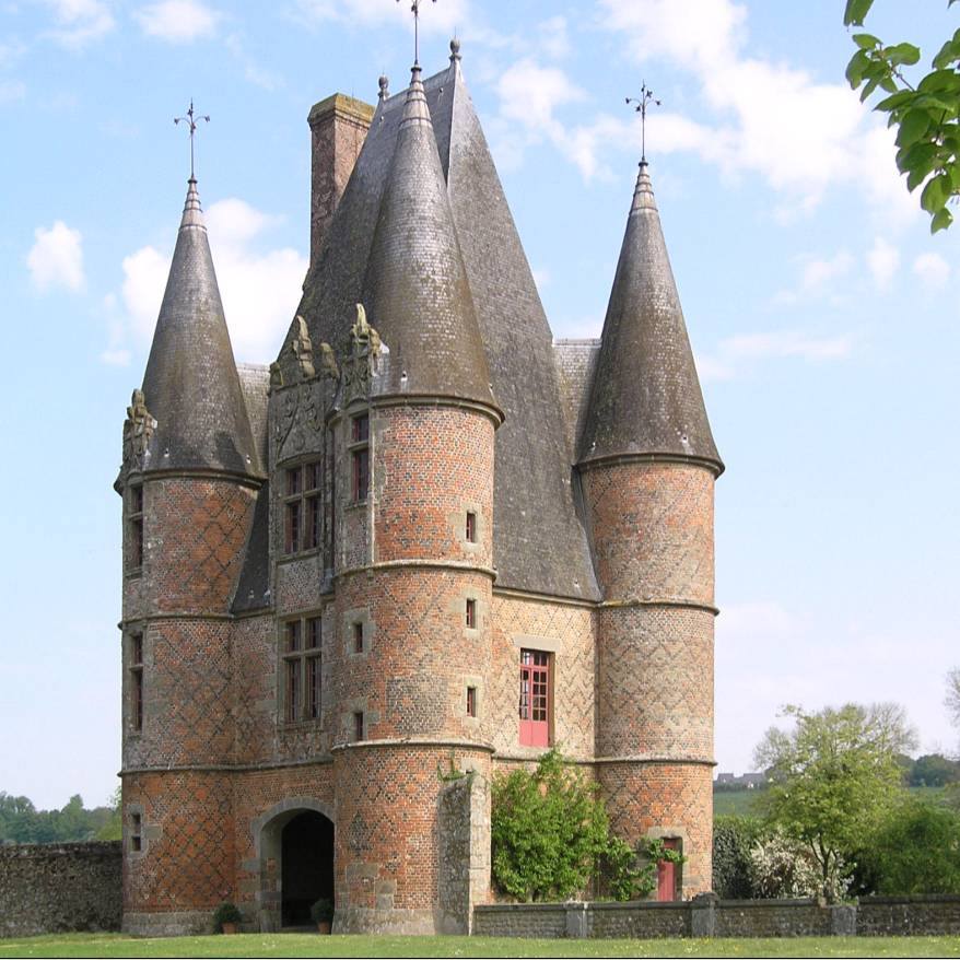 Chateau de Carrouges.jpg